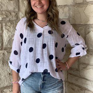NWT Look Mode White Gauze Navy Polka Dot Print V- Neck Top